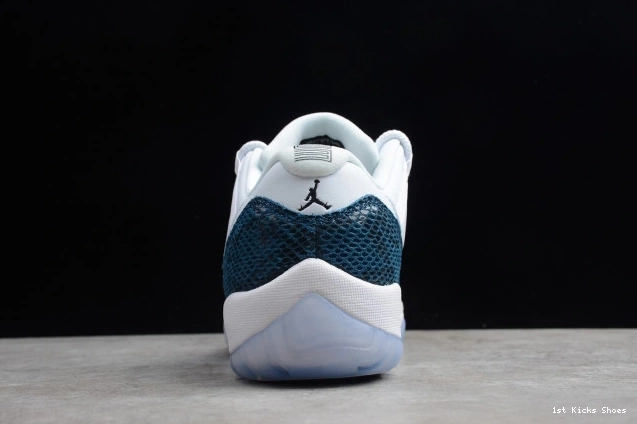 1st Kicks Shoes Air Blue Navy 11 Low Jordan CD6846-102 Snakeskin 0703